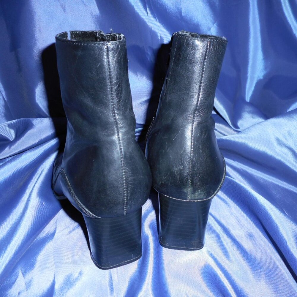 Infinity Booties - Picture 4 of 8